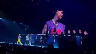 Chris Brown brings out Jordin Sparks to perform No Air One Of Them Ones Tour 2022