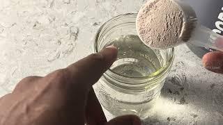 How to Mix Protein Powder With Water