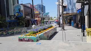 Walking From The Car Garage to Universal Studios Hollywood Entrance