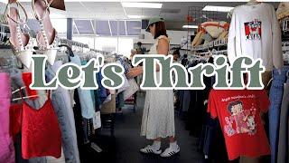 Come thrift with me for Summer Kate Spade for $9 + try on thrift haul