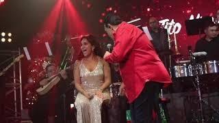 Tito Nieves & Daniela Darcourt - De Mí Enamórate En Vivo