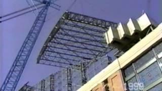 1999 Big Blue crane collapse at Miller Park kills three iron workers