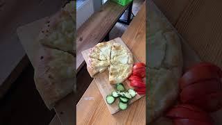 اشهر اكلات جورجيا  khachapuri #shorts