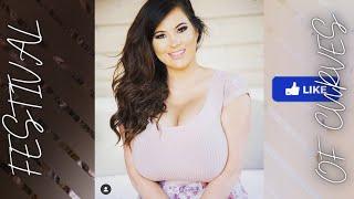 Rachel Aldana  Curvy Model  plus size model  modèle grande taille  modelo curvilíneo