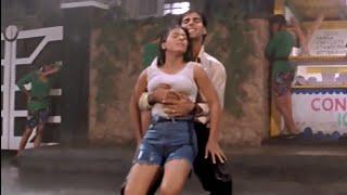 Akshay Kumar And Kajol Hot Dance On Song