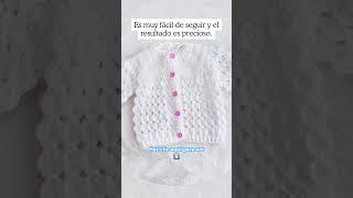 Lindo suéter cárdigan para bebés con ganchillo paso a paso súper fácil #crochetforbaby #shorts