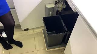 Выдвижные мусорные ведра и системы сортировки для кухни