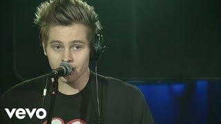 5 Seconds of Summer - I Miss You Blink 182 cover in the Live Lounge