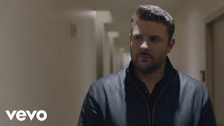 Chris Young - Im Comin Over Official Video