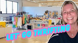 Thrift with ME at Goodwill Today for Clothes to Resell