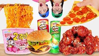 Convenience Store Fried Chicken & Fire Noodle Mukbang DONA