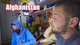 DUMM? - Als Familie in AFGHANISTAN mit dem Camper - Rene Kreher