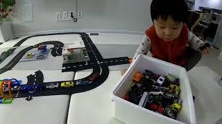 Waytoplay flexible rubber roads for open-ended play unboxing