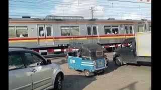 perlintasan kereta api bukit duri Manggarai jaksel