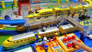 Old and new Doctor Yellow Town  Tomica Town & transparent announcement station