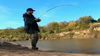 DÍA DE PESCA EN HERMOSO RÍO. pesca urbana