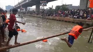 The Reckless Boy Action in the Race runs on bamboo oiled stems over the river really funny lol