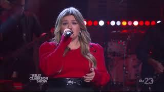 Kelly Clarkson Sings Double Take By Dhruv Live Concert Performance February 2022 HD 1080p