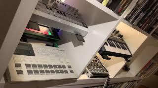 New Beat Roland TR-505 Roland AIRA TB-3 Behringer TD-3 Arturia Microbrute