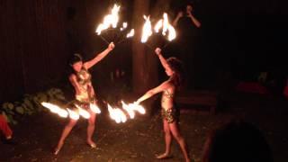 MOMOJIRI GIRLS fire belly dance