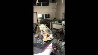 Jewelry store after looting in Santa Monica 6120