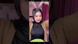 Terbaru Iindiyyy Hijab hitam Live TikTok - Cewek Hijab Indonesia -Indohypes