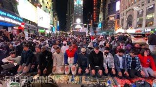 Hundreds Muslims Pray in Times Square for Ramadan