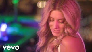 Stephanie Quayle - Whatcha Drinkin Bout Official Video