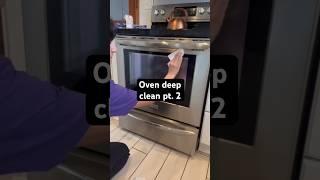 Part 2 is here & your oven is about to be spotless  #ovencleaning #springcleaning #cleaningtips