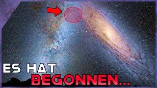 ES HAT BEGONNEN Andromeda und Milchstraße KOLLIDIEREN