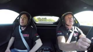 Uwe Alzen fährt mit Michael Bully Herbig über die Nordschleife...