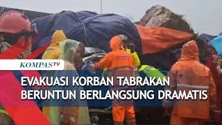 Dramatis Proses Evakuasi Korban Kecelakaan Beruntun Tol Cipularang di Tengah Hujan