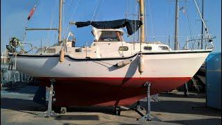 Introduction to Hurley 9.5 motorsailer yacht