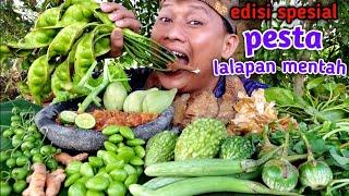 MUKBANG LALAP BATANG PEPAYA MENTAH + pete mentah + daun bunut + slada air + IKAN ASIN SAMBAL TERASI