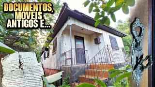 IMPRESSIONANTE Casa Abandonada com tudo dentro tinha móveis antigos  #casasabandonadas