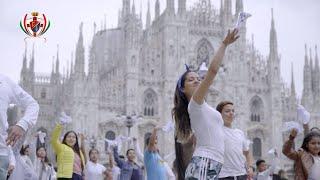 Marinera Peruana Conquista Italia  Bellísimo Flashmob Milán 2019