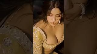 Hottest Janhvi kapoor Stunning Janhvi kapoor 