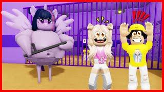 ŞİŞKO PONY HAPİSHANESİNDEN KAÇIYORUZ  ROBLOX MY LITTLE PONYS PRISON RUN  KEVO