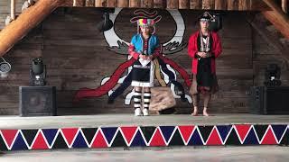 阿里山鄒族文化部落優遊吧斯  藍色楓葉 歌曲想