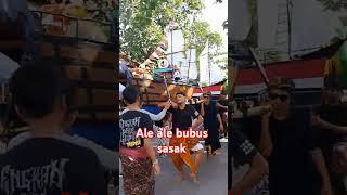 Keseruan warga lombok tengah di saat acara karnaval #bubussasakofficial #shorts