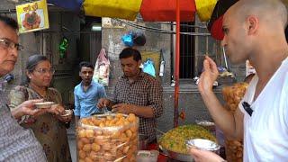 18 Indian STREET FOODS around INDIA - PANI PURI + VEG Indian food + Indian curry