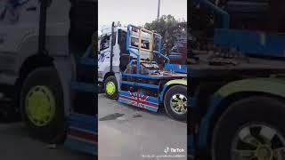 Tiktok persi truck tampan