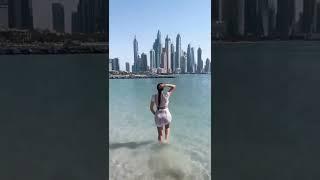 Jenna Jenovich shares Dubai beach video