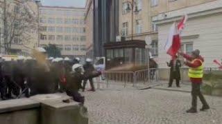 Протесты фермеров в Польше переросли в столкновения с полицией