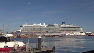 P&O VENTURA GIVES FLEETMATE IONA A SALUTE AS SHE PASSES 060822