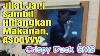 Viral Pegawai Jilat Jari sambil Siapkan Makanan buat Pelanggan  Crispy Duck SMS