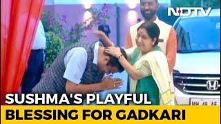 Video Sushma Swarajs Playful Blessing For Nitin Gadkari At BJP HQ