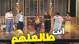 مش قادرين يمسكوا نفسهم من الضحك قدام تلقائيه محمد هنيدي 