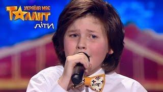 Playing the piano dancing making hairstyle etc. What will he show now? - Got Talent 2017