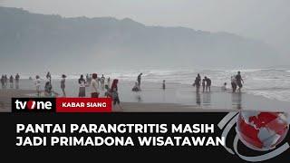 Wisatawan Menikmati Keindahan Pantai Parangtritis  Kabar Siang tvOne